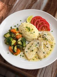 Herb Grilled Chicken With Lemon Butter Sauce & Mash Potatoes