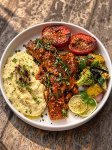Tangy Grilled Chicken Platter