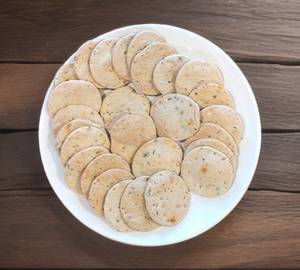Plain Crackers Round (100 Grams)