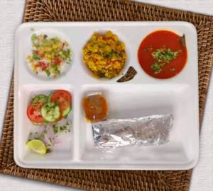 Paneer Bhurji With 2 Paratha Comboo