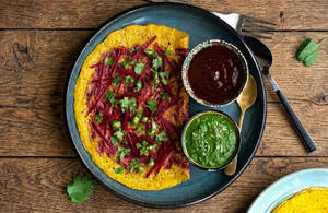 Beetroot Moong Dal Chilla With Tangy Imli And Mint Chutney