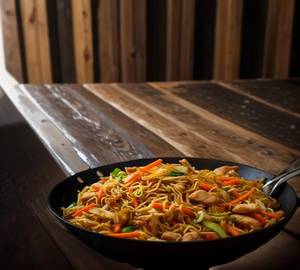 Chicken Singapore Noodles