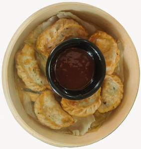 Chicken Momo Pan Fried (6 Pieces)