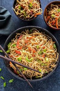Wok Tossed Hakka Noodles