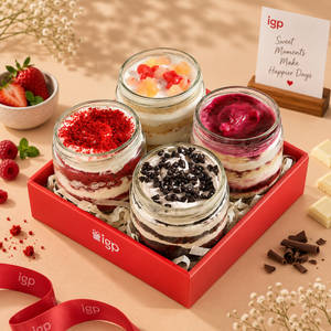 Assorted Jar Cakes (Set of 4)