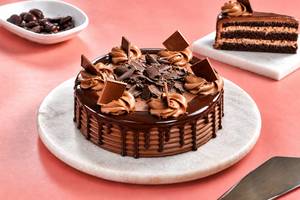 Milk Chocolate Truffle Cake [1/2 Kg]