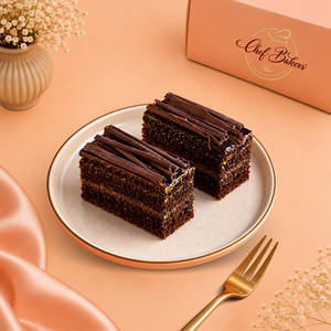 Death By Chocolate Eggless Pastry
