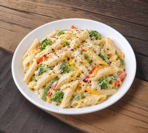 White Souce Pasta