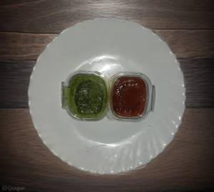 Green chutney And Red Chutney