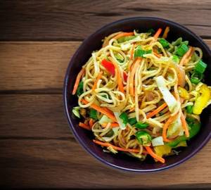Veg Hakka Noodles