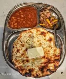 Amritsari Chole Kulche