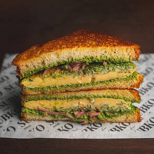 Masala Egg Sandwich