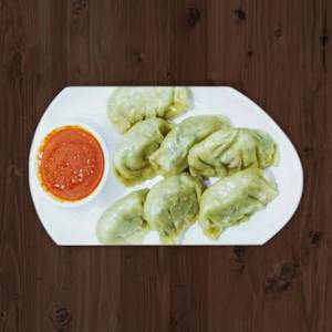 Darjeeling Veg Momos [6 Pieces]