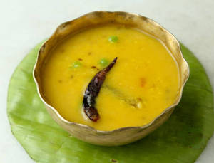 Moong Dal Karaisuti Narkel Diye