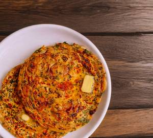 Onion Paratha (2 Pcs)