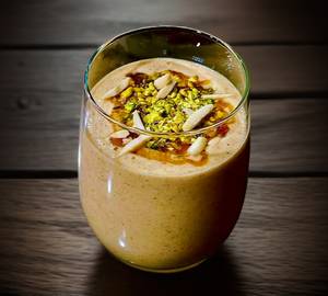 Fresh Smoothie With Nuts&Dry Fruits