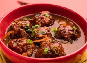 Chicken manchurian gravy