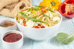 Egg Hakka Noodles