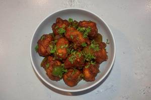Chicken Chilli Dry [8 Pieces]