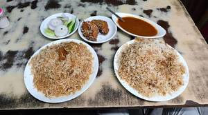 Chicken Dum Biryani With Raita