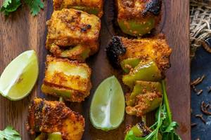 Paneer Achari Tikka [8 Pieces]