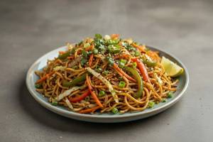 Hakka noodles veg