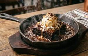 Sizzling brownie