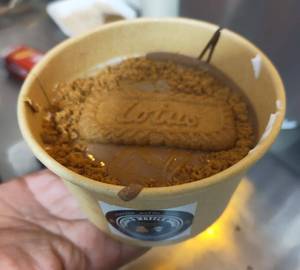Biscoff [bowl cake]