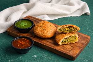 Matar Kachori 2 Pcs