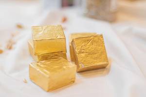 Kaju Mewa Bite