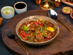 Chicken In Schezwan Sauce