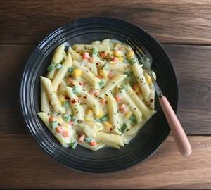 White Sauce Pasta