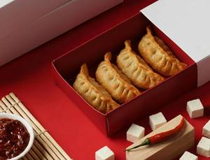 Crispy Fried Paneer Momos