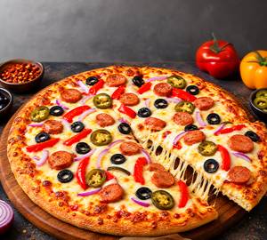 Chicken sausage pizza