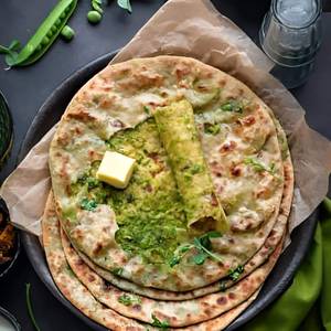 Peas paratha