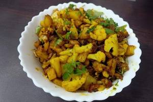 Aloo Gobi Bhujiya