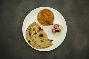 Chicken Curry With Roti