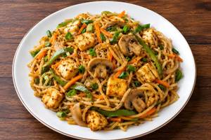 Paneer mushroom chowmein