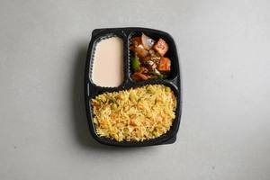 Veg Biryani with Chilli Paneer