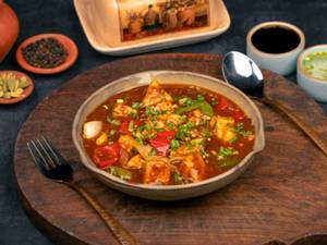 Classic Chilli Paneer Gravy
