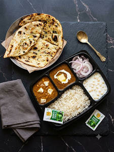 Thali Dilli Waali