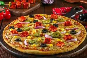 Veg Extravaganza Pizza [8 inches]