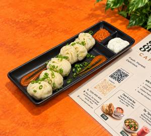Veg Momos(6 Pcs)