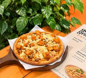Smoky Bbq Chicken Pizza