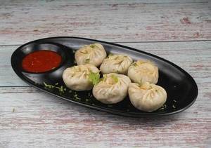 Veg Cheese Momos [6 Pieces]