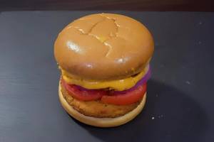Aloo Tikki Burger