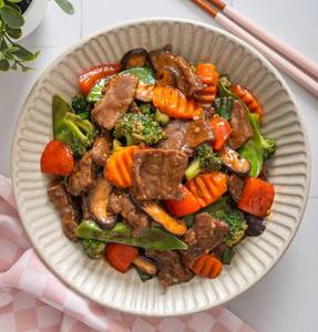 Lamb With Green Vegetables