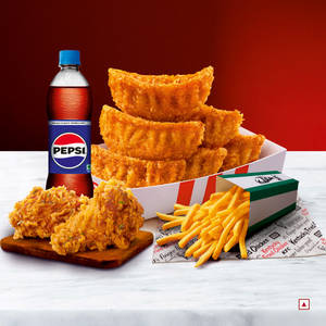 Krispy Momos, 2 Hot Wings, Fries & Pepsi