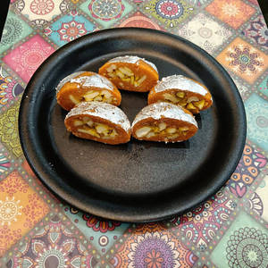 Kaju Patties [5 Pieces]