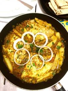 Omelette curry